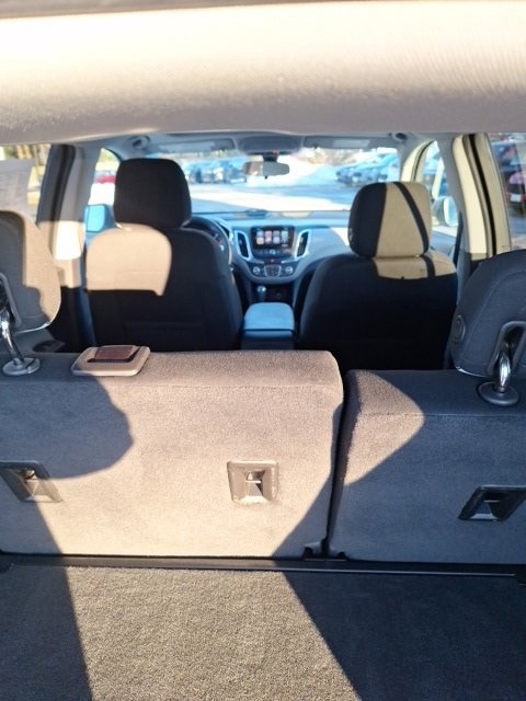 Used 2018 Chevrolet Equinox LT w/ Sun & Infotainment Package image 7