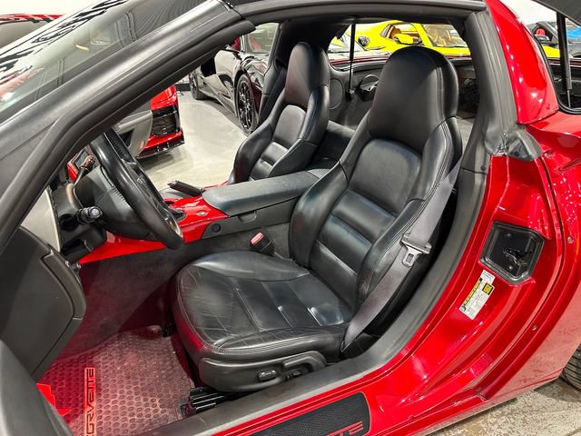 Used 2005 Chevrolet Corvette Coupe w/ Preferred Equipment Group RWD image 15