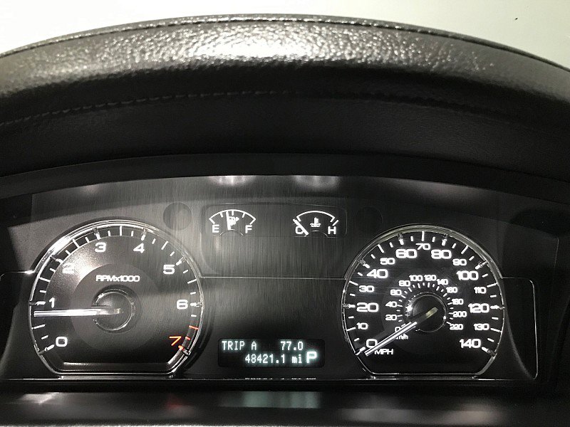 Used 2009 Lincoln MKS image 22