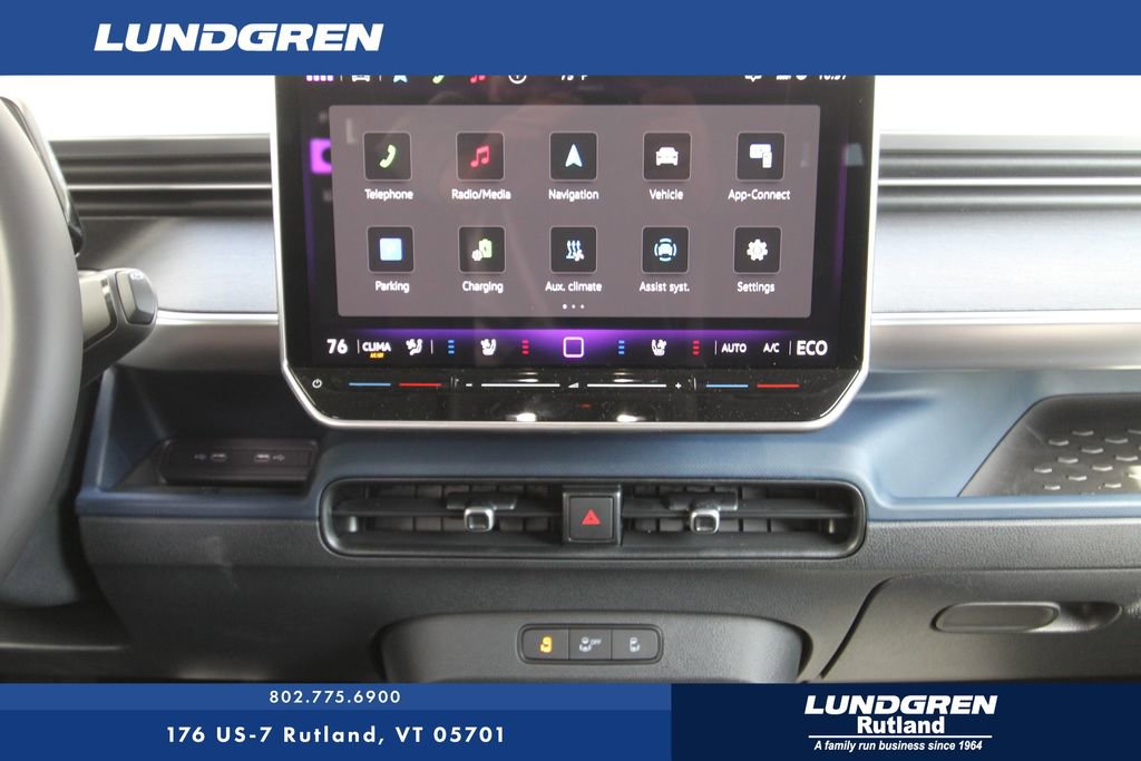 New 2025 Volkswagen ID. Buzz Pro S image 3