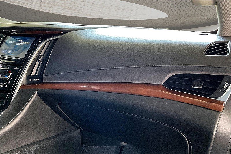 Used 2016 Cadillac Escalade Premium RWD image 13