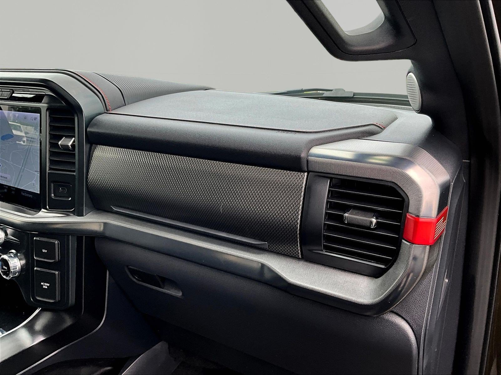 Used 2025 Ford F150 Raptor AWD/4WD image 26