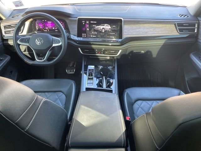 Used 2025 Volkswagen Atlas SEL Premium R-Line image 12