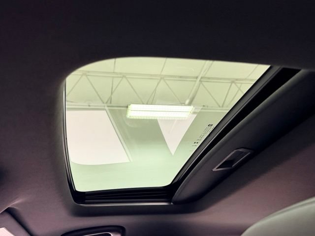 Certified 2024 Buick Envista Avenir FWD image 17