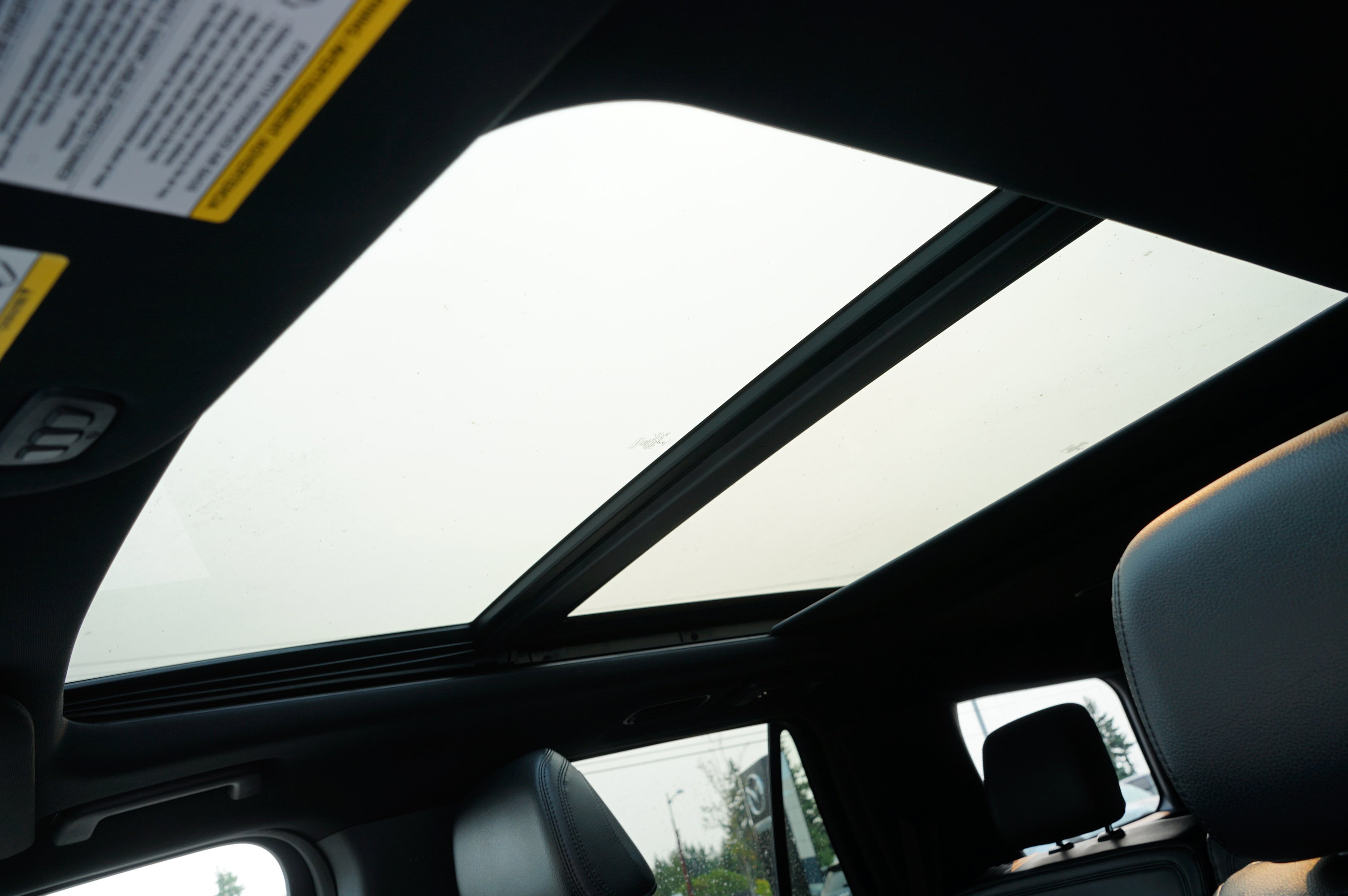 Used 2021 Ford Expedition Limited image 13