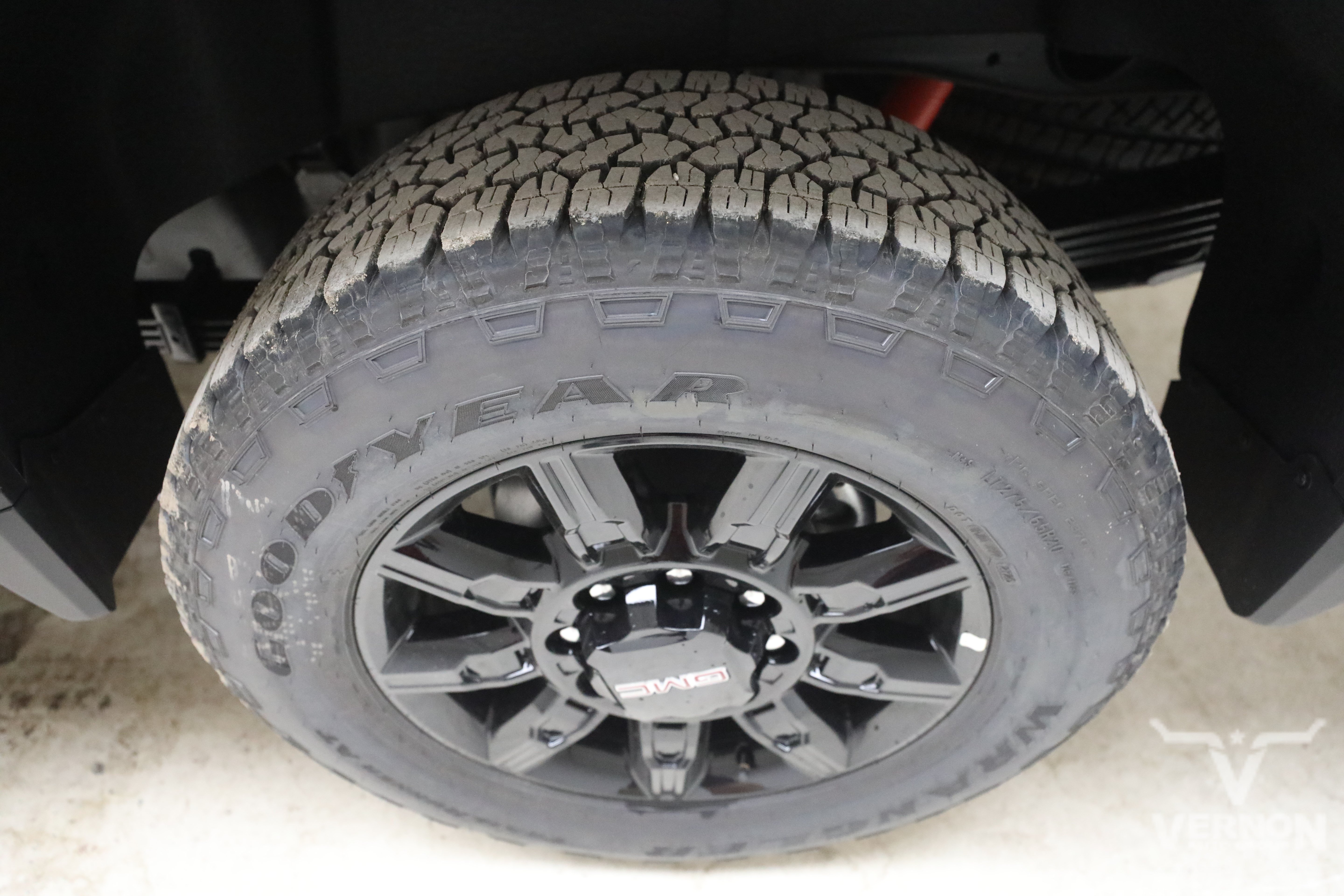 New 2026 GMC Sierra 2500 AT4 w/ AT4 Premium Plus Package AWD/4WD image 31