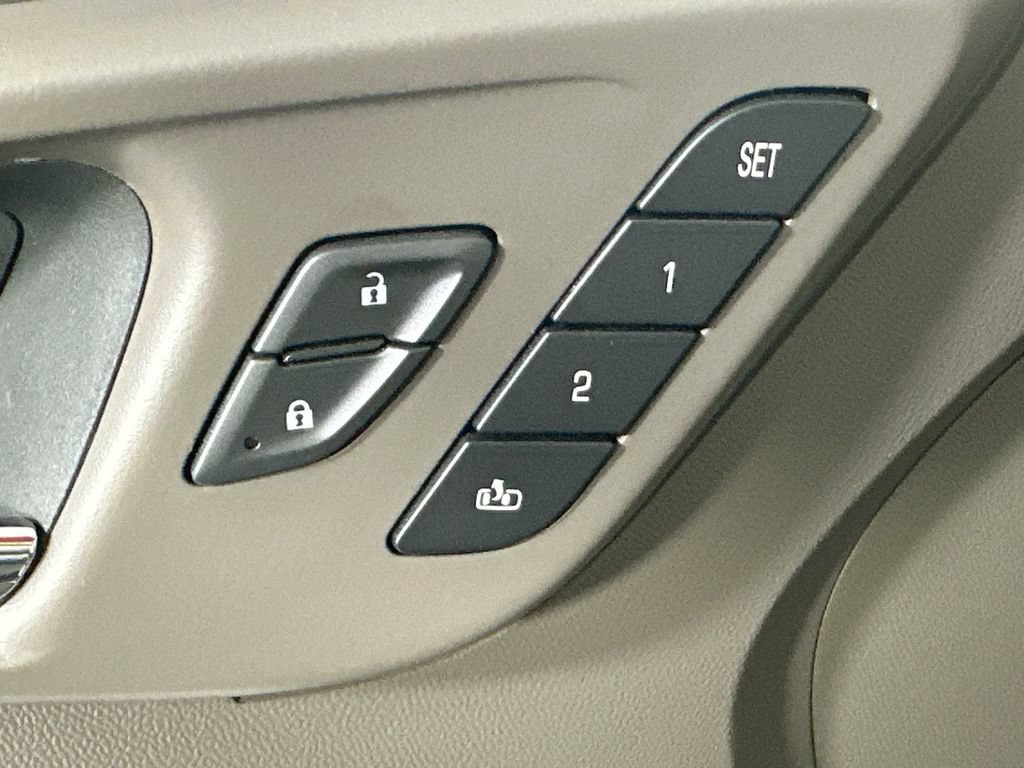 Used 2024 Chevrolet Malibu LT FWD image 23