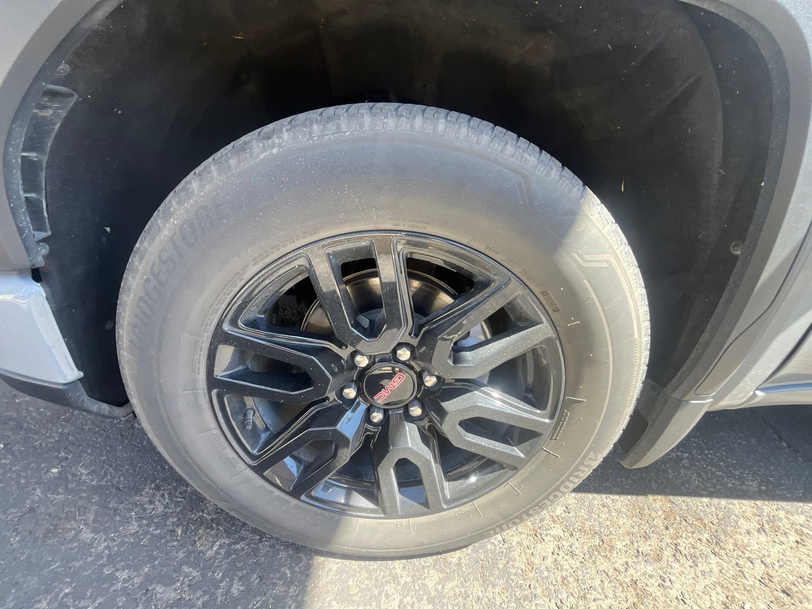 Used 2024 GMC Sierra 1500 Elevation RWD image 11