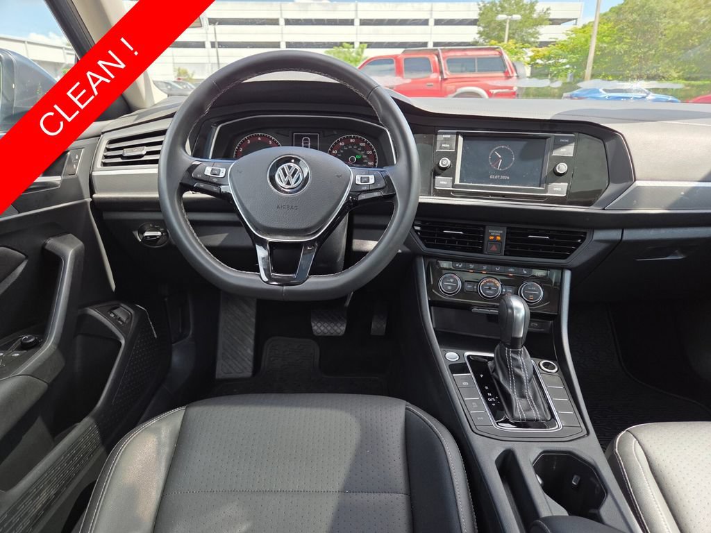 Used 2021 Volkswagen Jetta SE FWD image 7