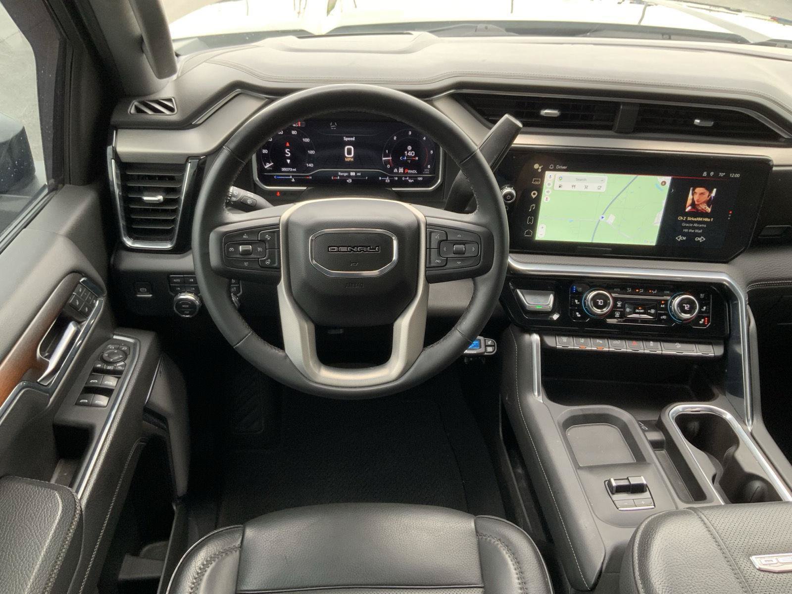 Used 2024 GMC Sierra 3500 Denali w/ Denali Reserve Package AWD/4WD image 31
