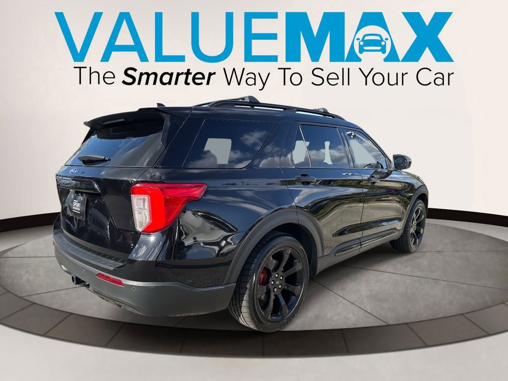 Used 2021 Ford Explorer XLT w/ Equipment Group 202A image 3