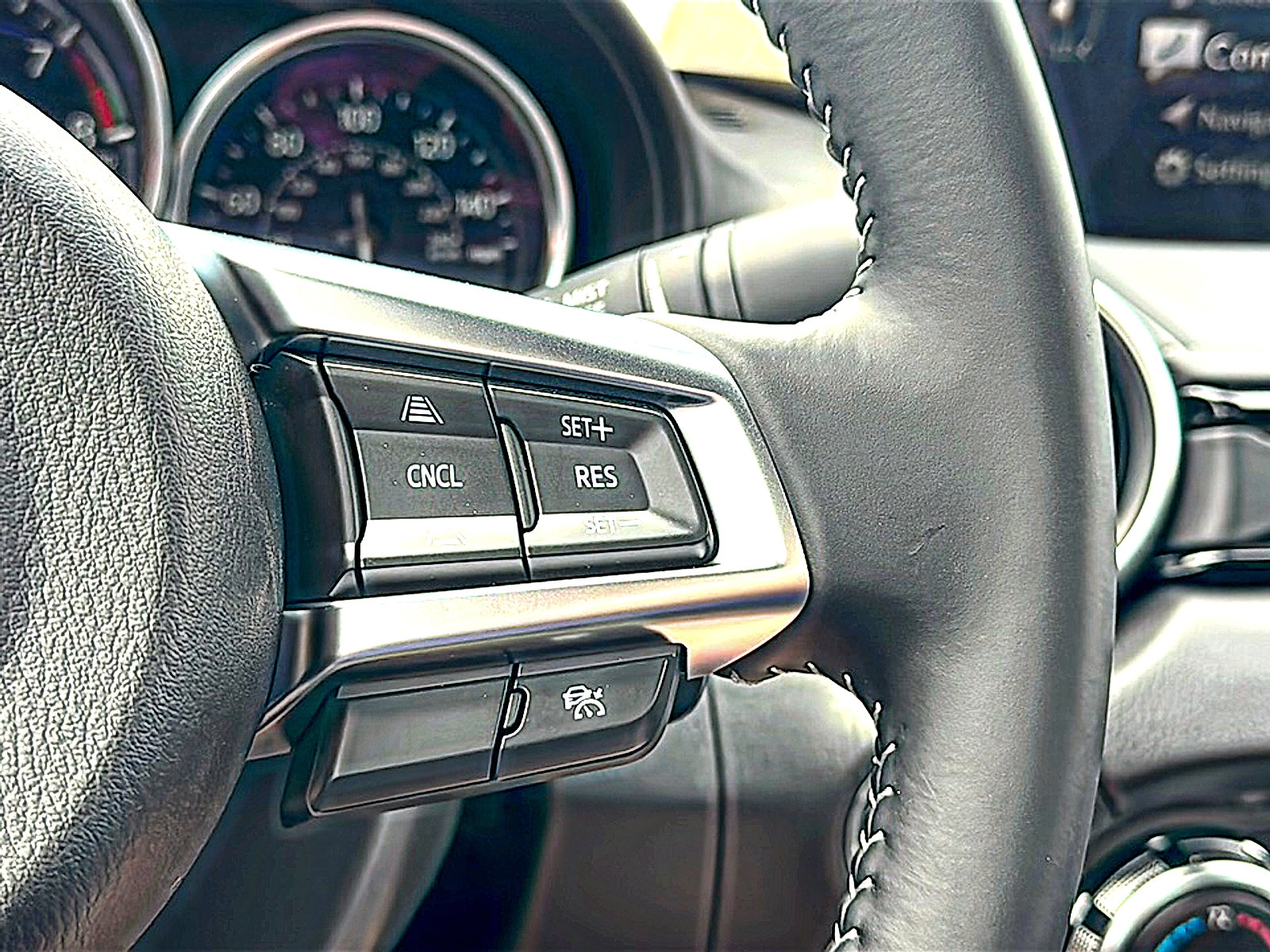 New 2026 MAZDA MX-5 Miata RF Grand Touring RWD image 16