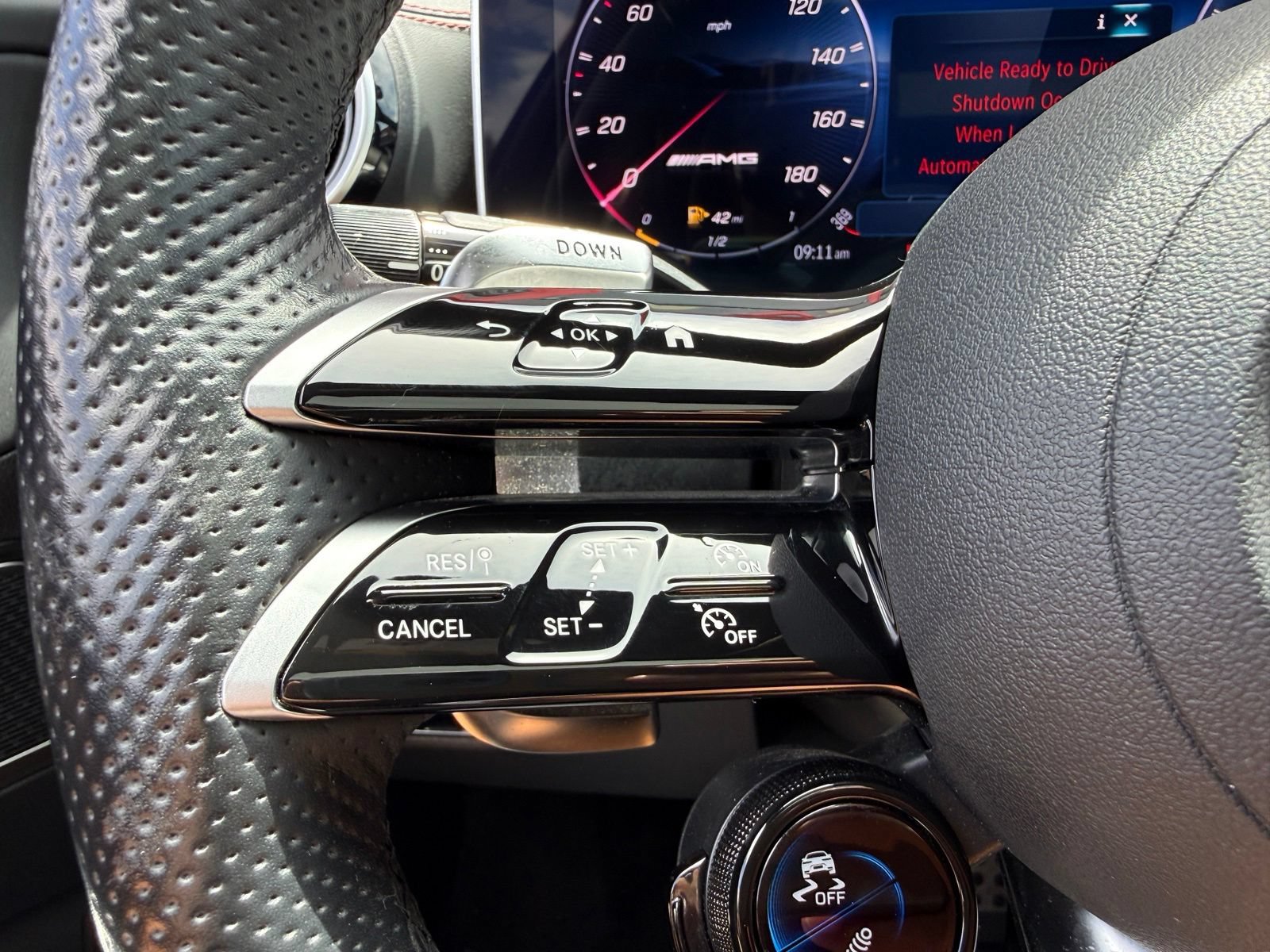 Used 2025 Mercedes-Benz C 43 AMG 4MATIC Sedan image 28