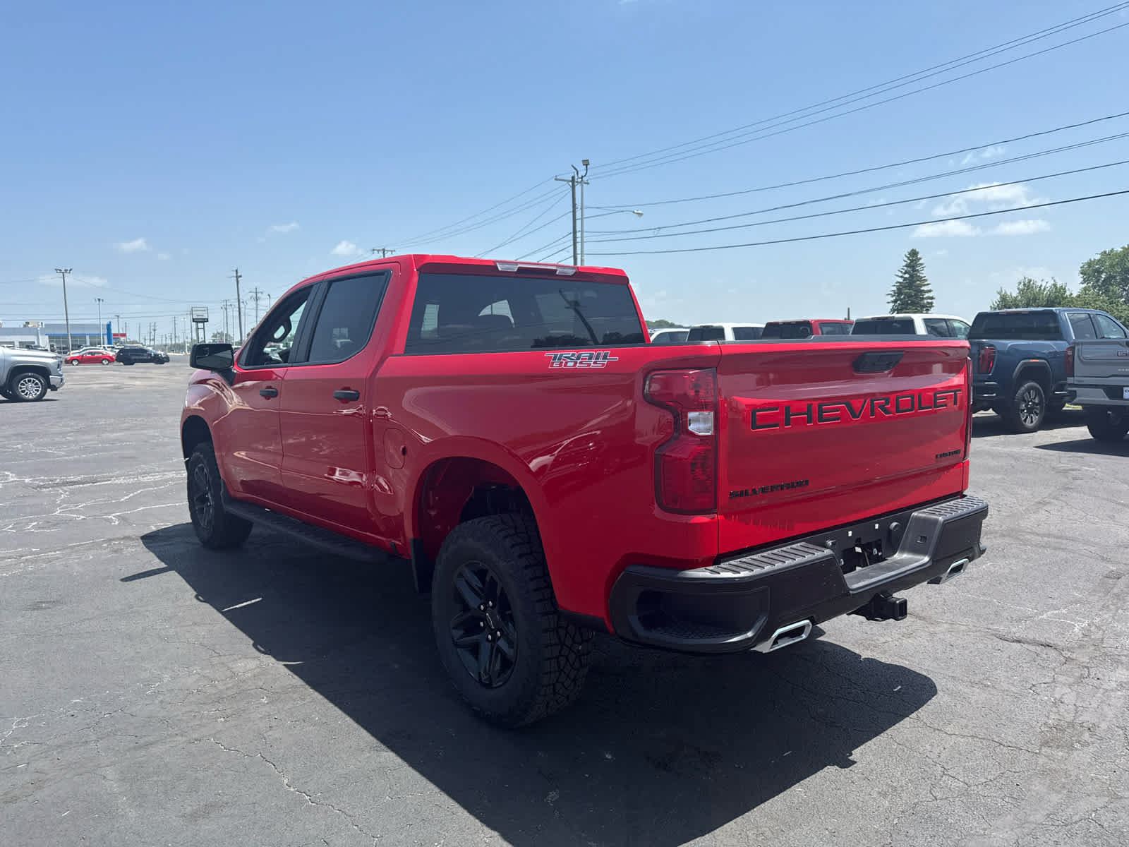 New 2026 Chevrolet Silverado 1500 Custom Trail Boss w/ LPO, Dark Essentials Package AWD/4WD image 3