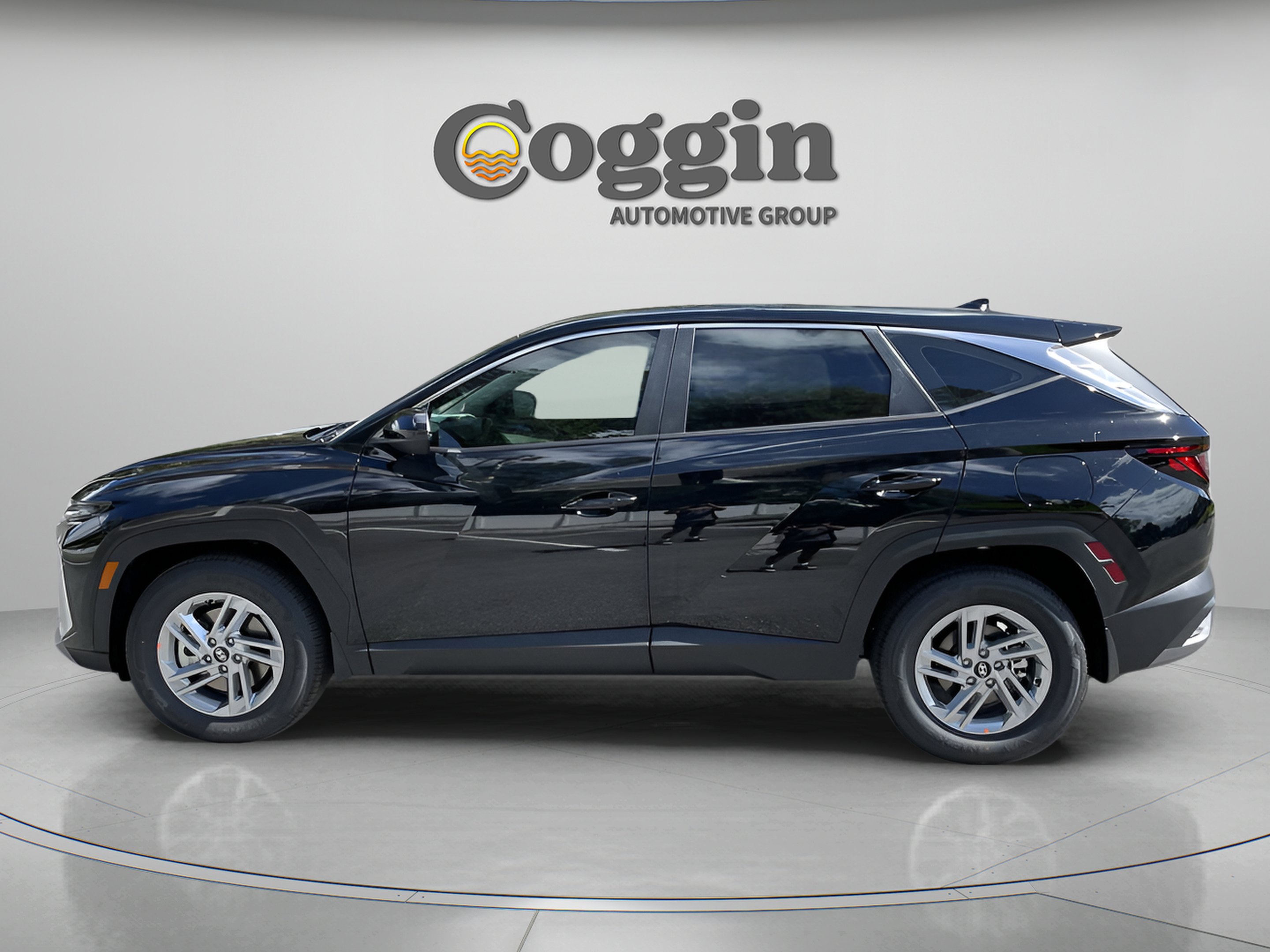 Certified 2026 Hyundai Tucson SE FWD image 3
