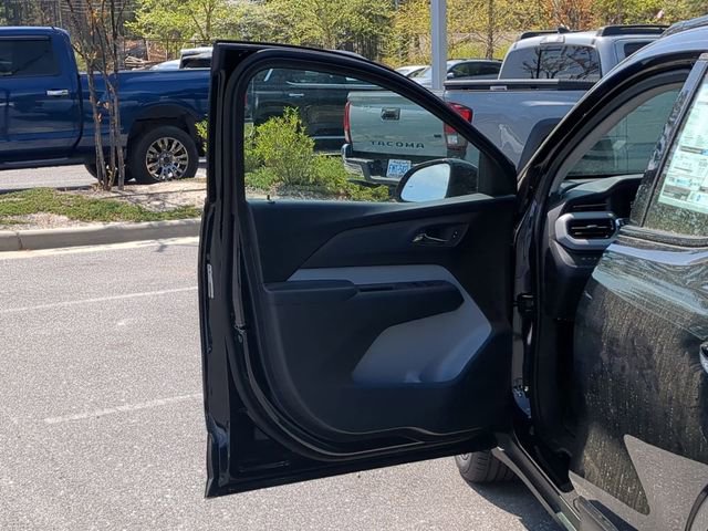 New 2027 Chevrolet Bolt RS w/ Technology Package FWD image 19