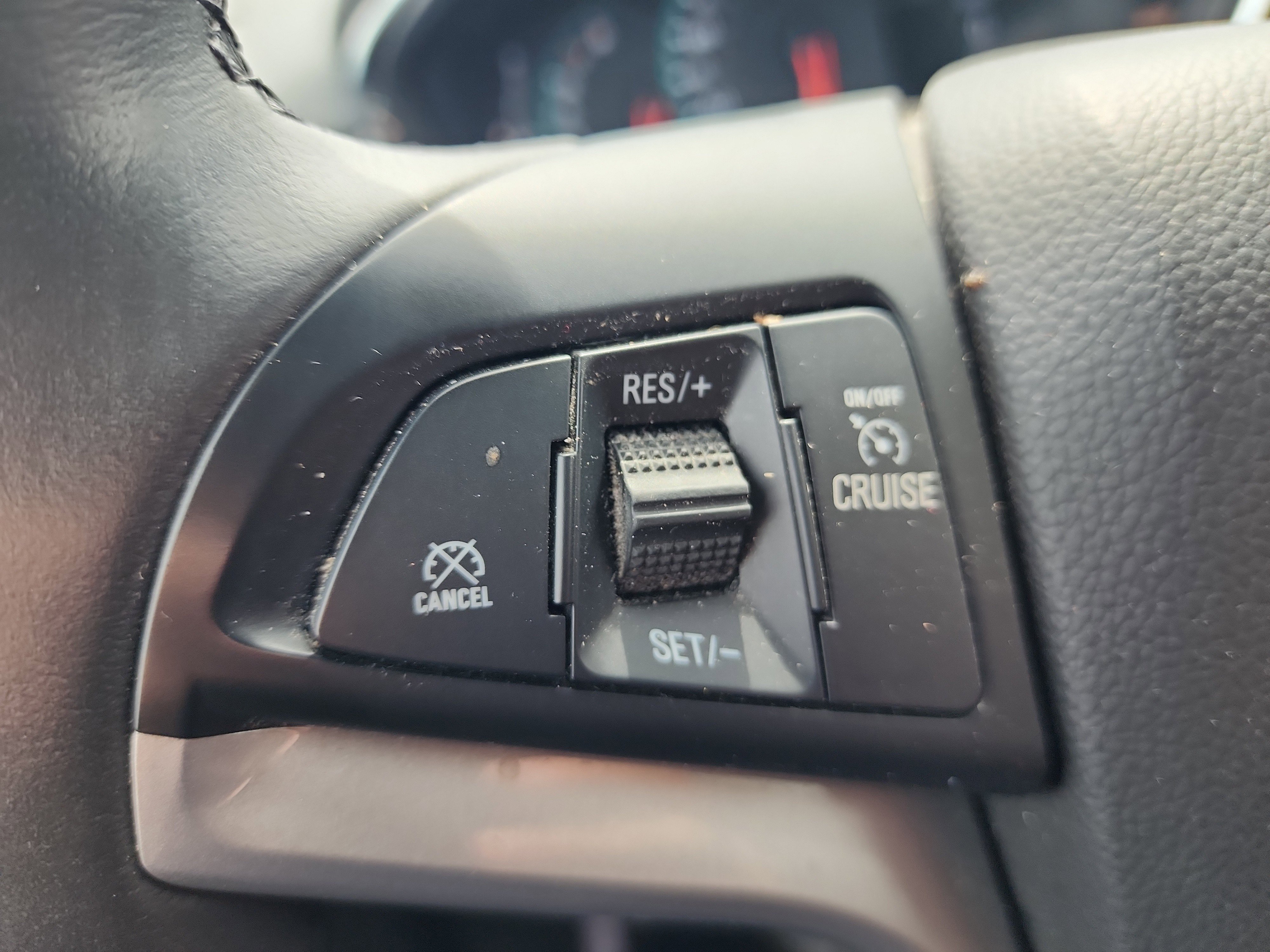 Used 2021 Chevrolet Trax LT w/ LT Convenience Package image 19