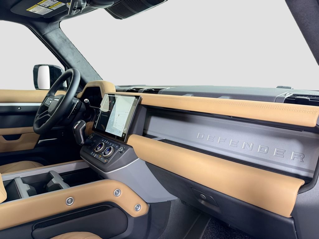 New 2026 Land Rover Defender 130 V8 AWD/4WD image 31