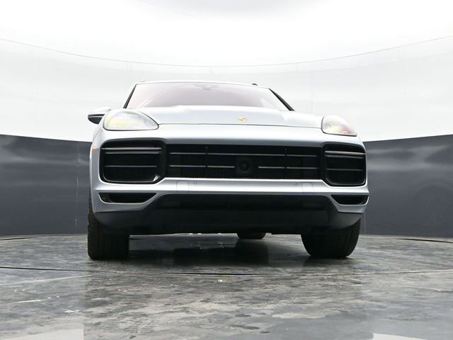 Used 2020 Porsche Cayenne Turbo AWD/4WD image 44