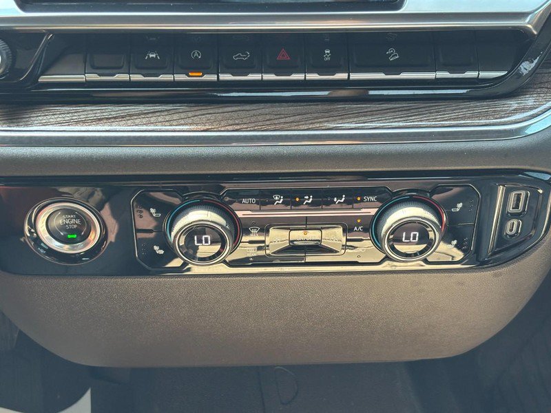 Used 2023 Chevrolet Silverado 1500 LT AWD/4WD image 24