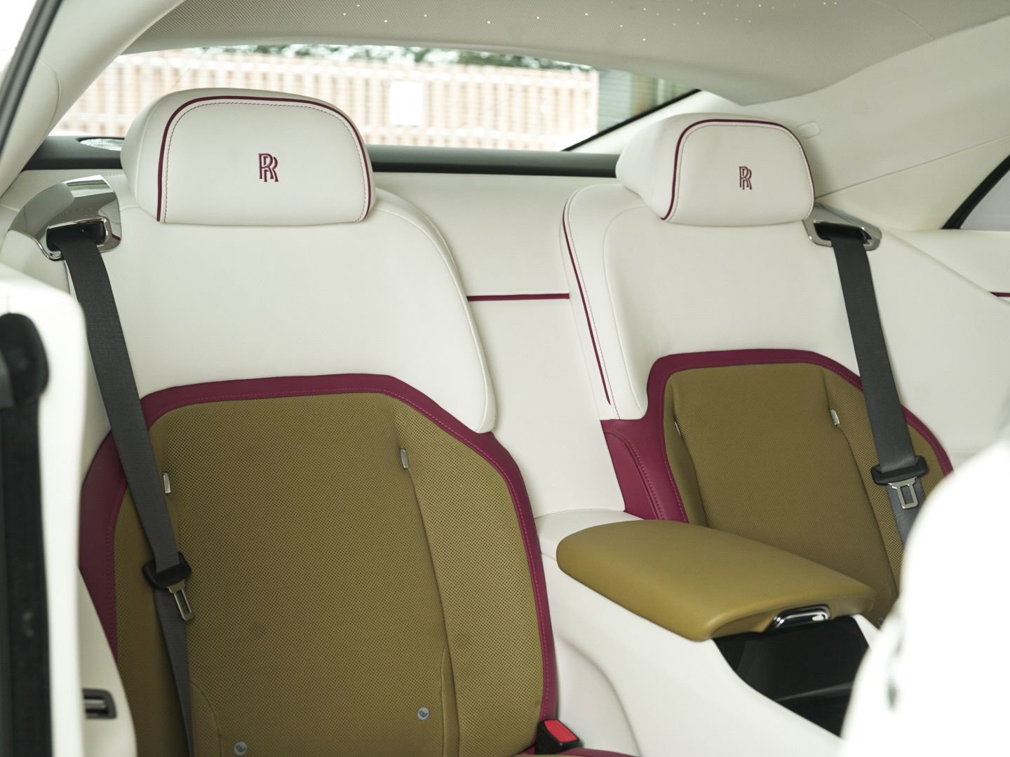 Certified 2024 Rolls-Royce Spectre w/ Spectre Launch Package image 91