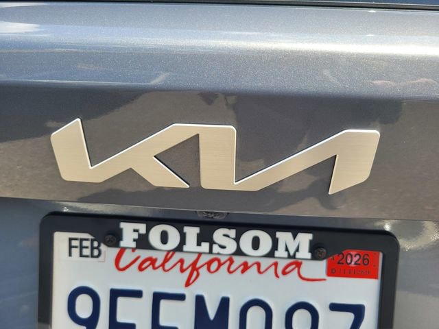 Used 2023 Kia Sorento LX FWD image 7