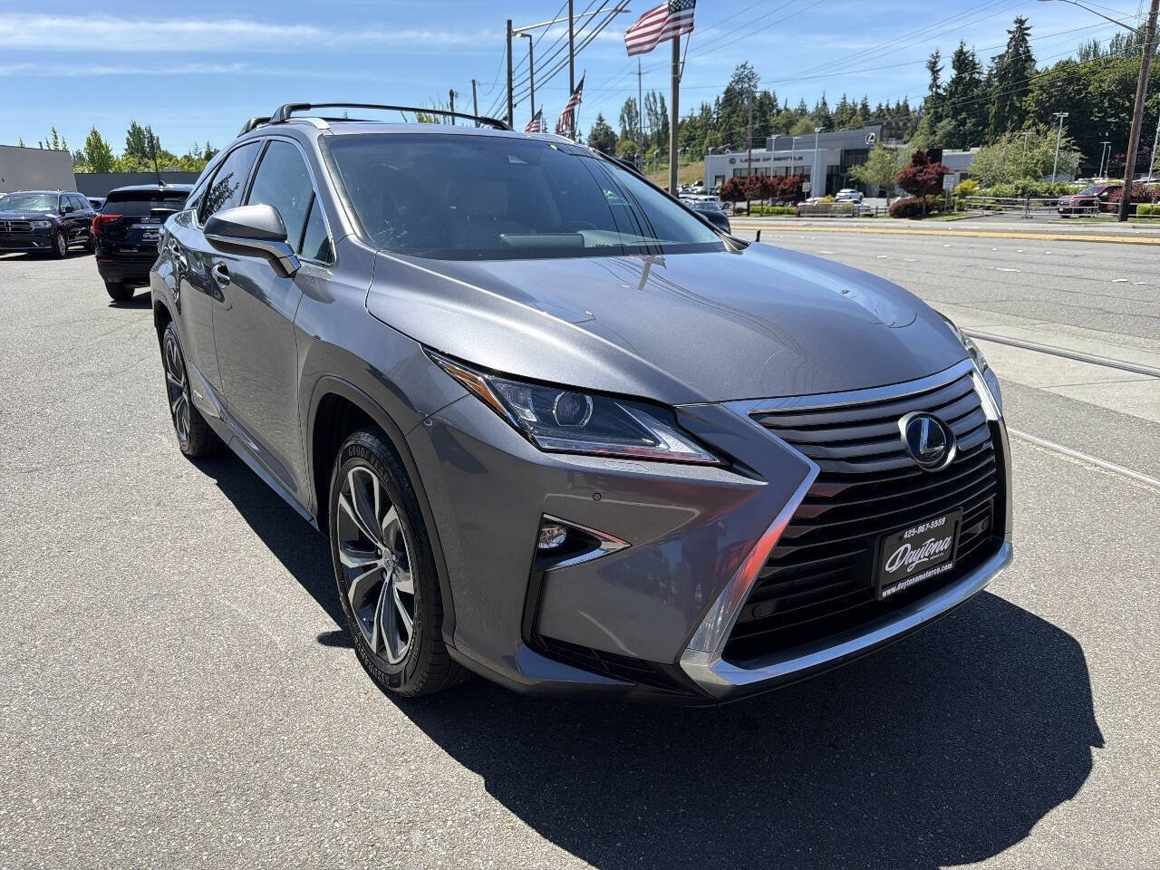 Used 2017 Lexus RX 450h AWD w/ Cold Weather Package image 14