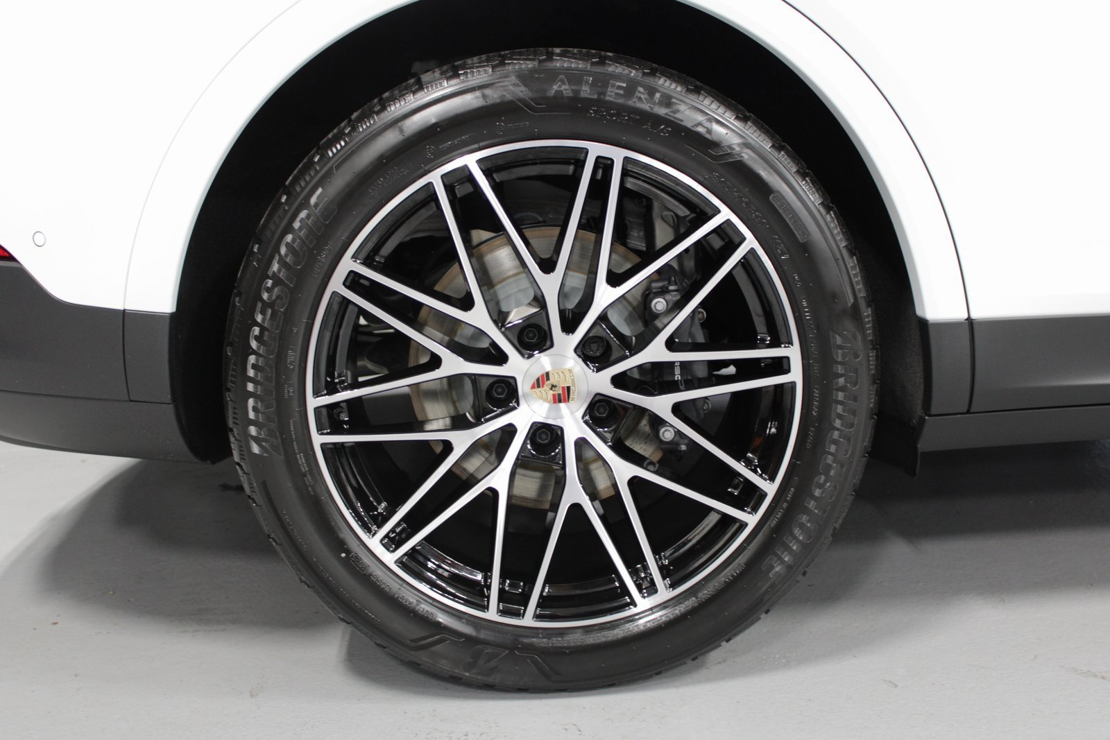 New 2026 Porsche Cayenne image 13