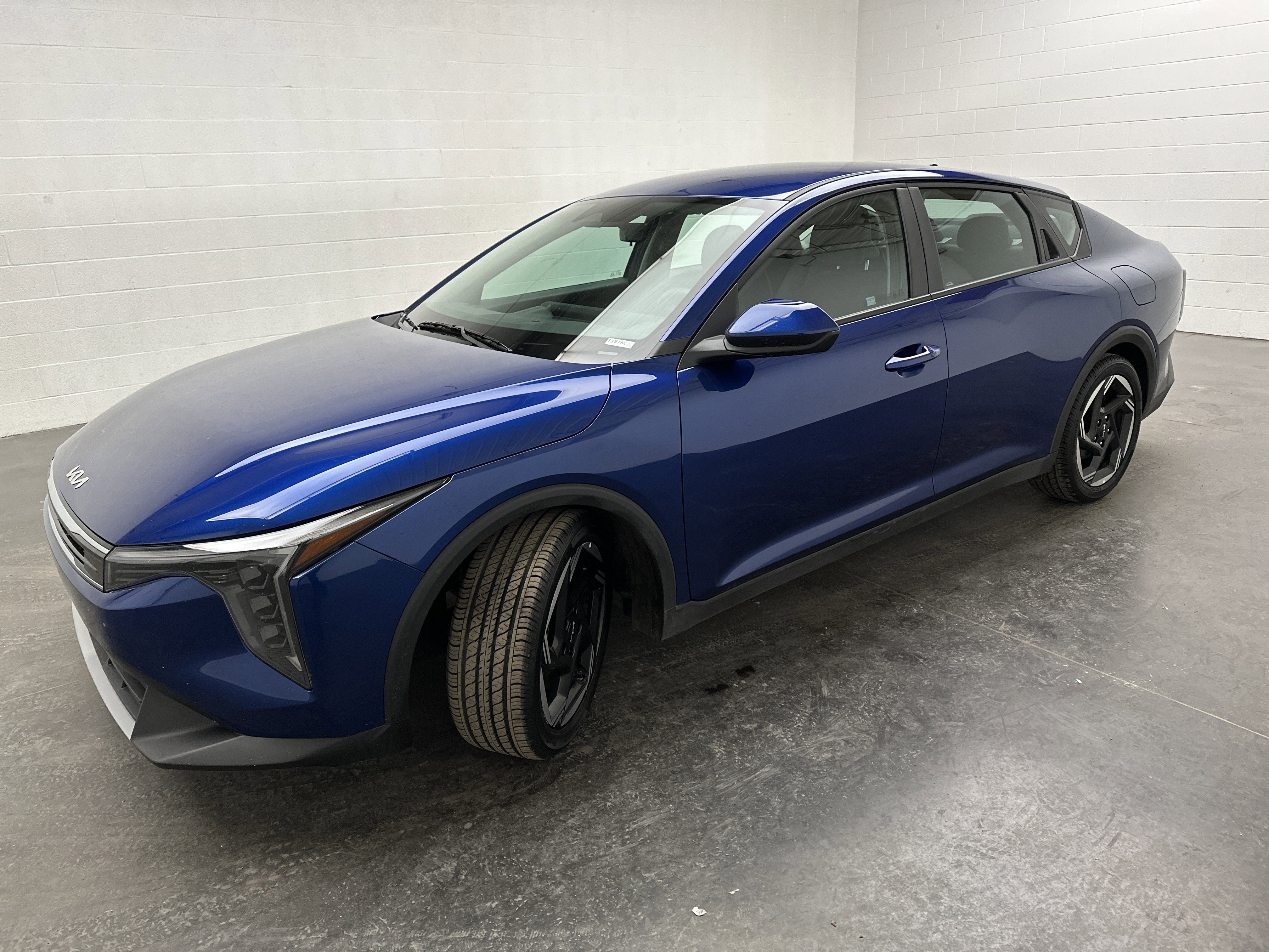 Used 2025 Kia K4 EX image 4