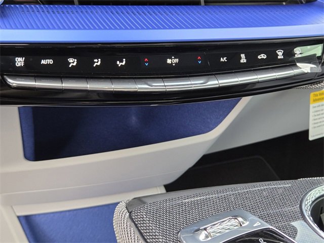 New 2026 Cadillac Optiq Luxury 1 image 27