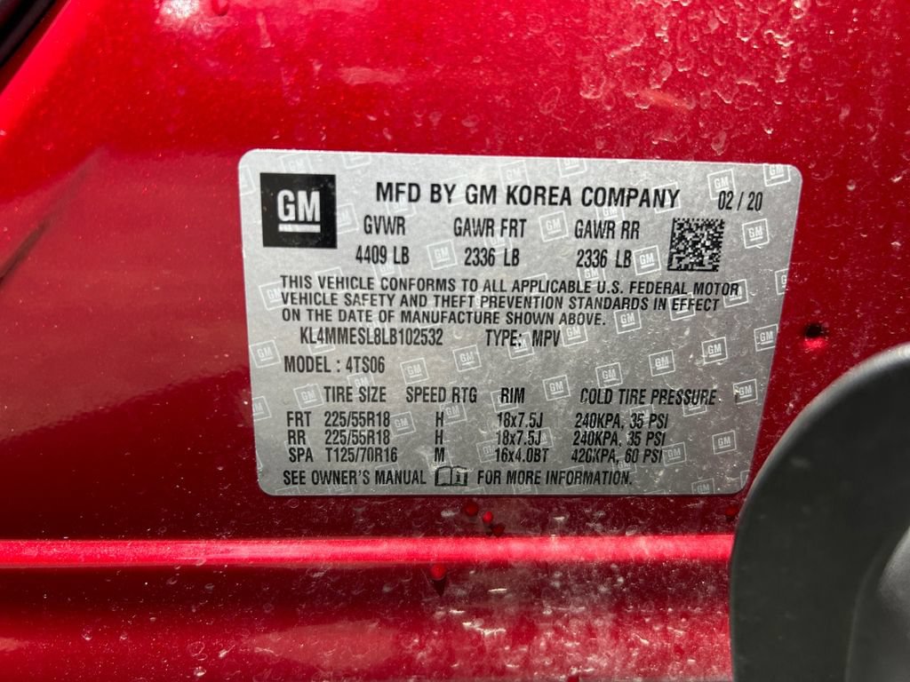 Used 2020 Buick Encore GX Select AWD/4WD image 31