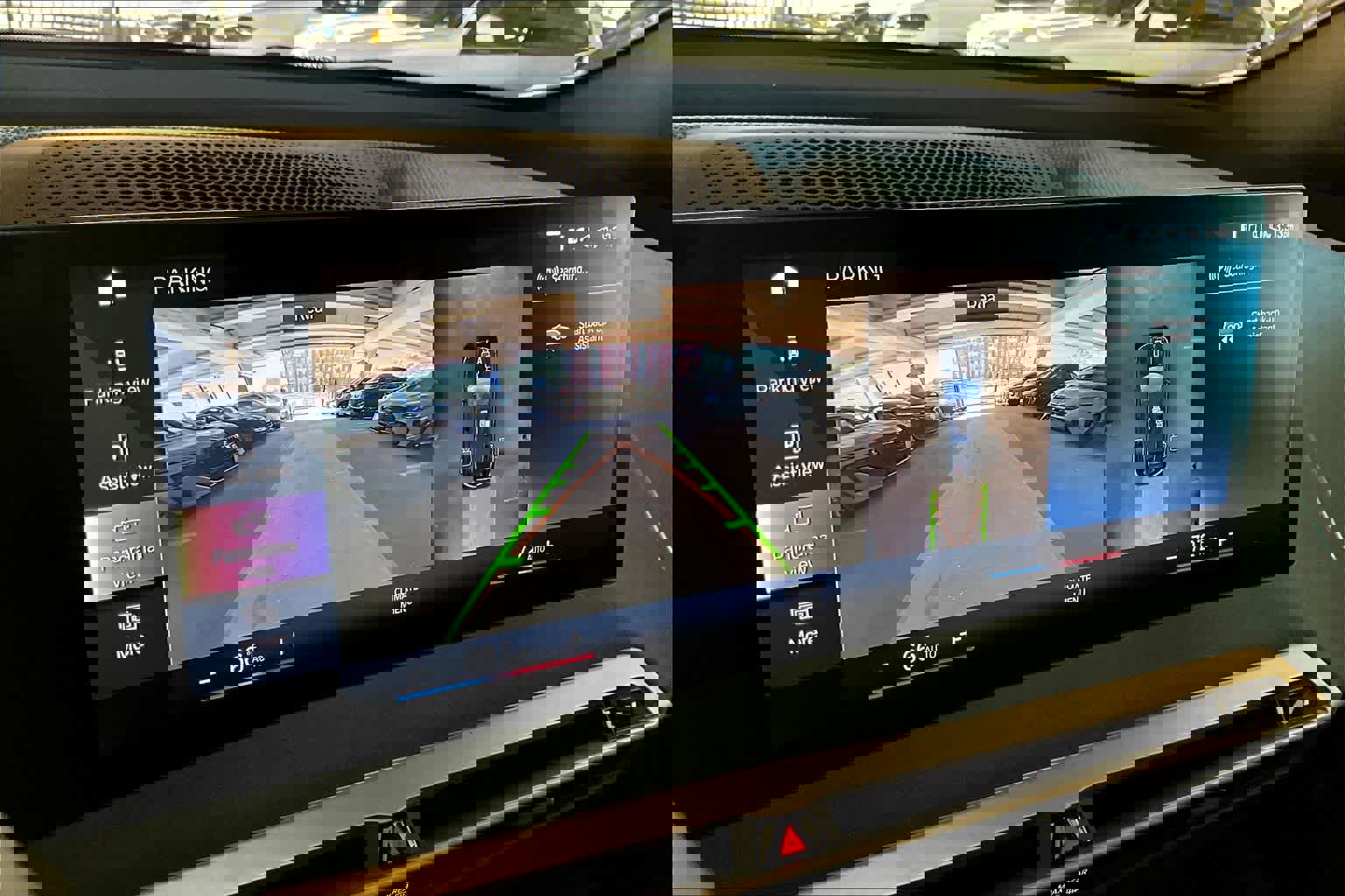 Used 2023 BMW iX xDrive50 w/ Convenience Package image 26