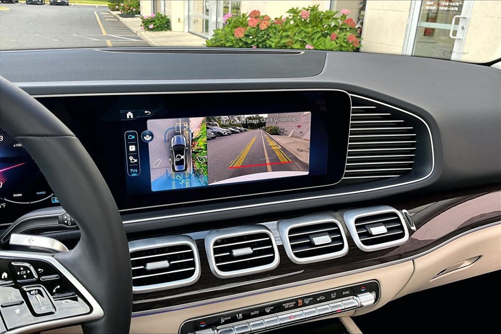 Certified 2026 Mercedes-Benz GLE 450 4MATIC image 23
