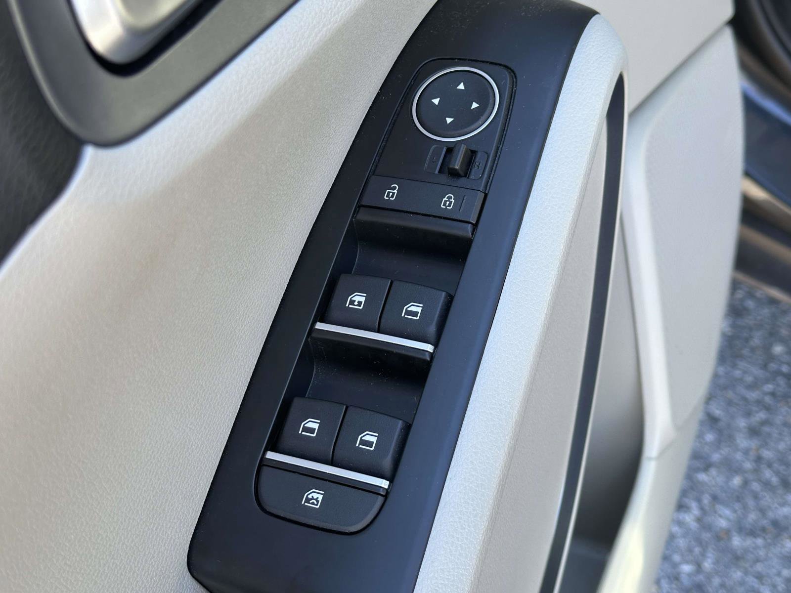 Certified 2023 Kia Soul EX image 10