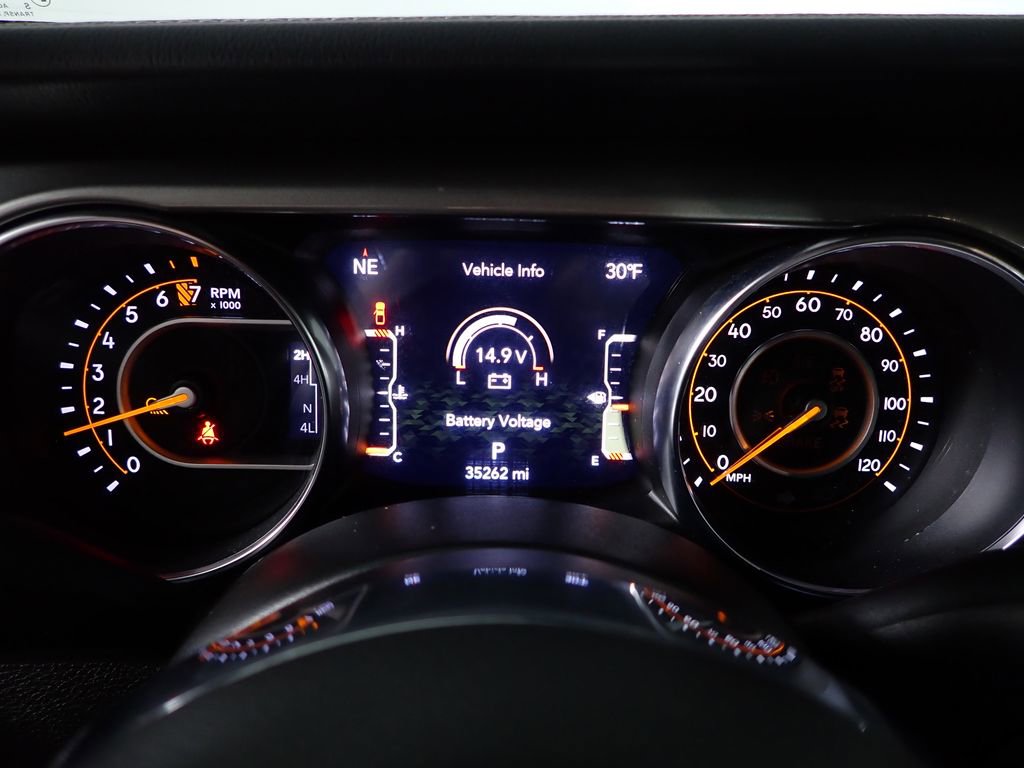 Used 2023 Jeep Gladiator Overland image 32