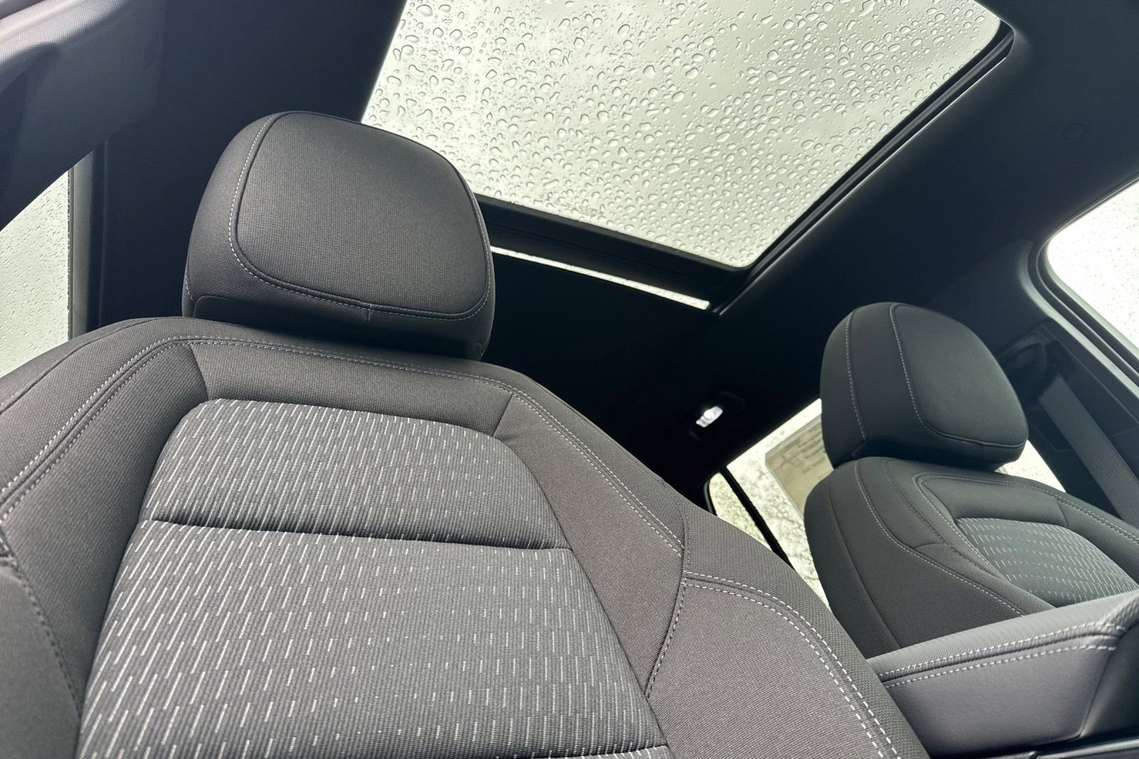 New 2026 Chevrolet Equinox LT w/ Midnight Edition image 16