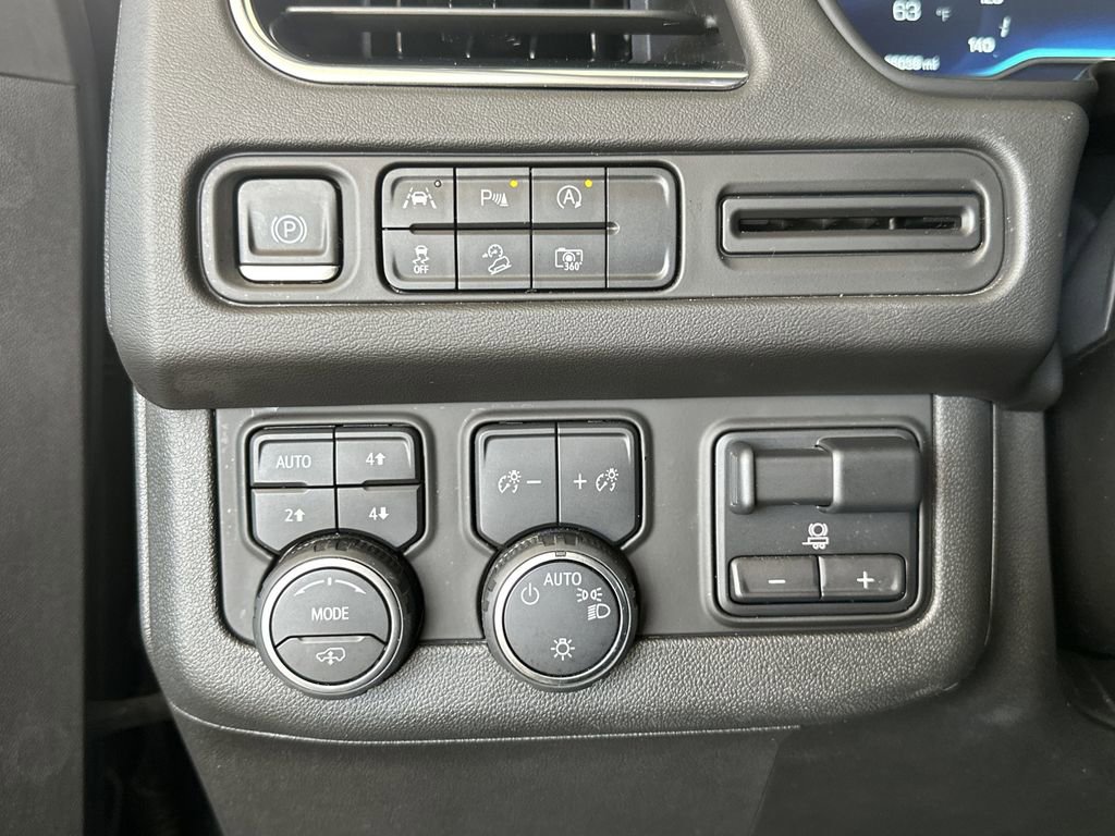 Certified 2023 Chevrolet Tahoe Z71 w/ Z71 Off-Road Package image 20