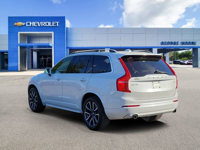 Used 2018 Volvo XC90 T5 Momentum image 3
