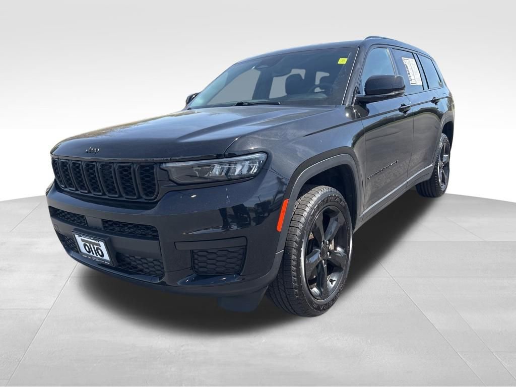 Used 2023 Jeep Grand Cherokee L Laredo AWD/4WD image 3