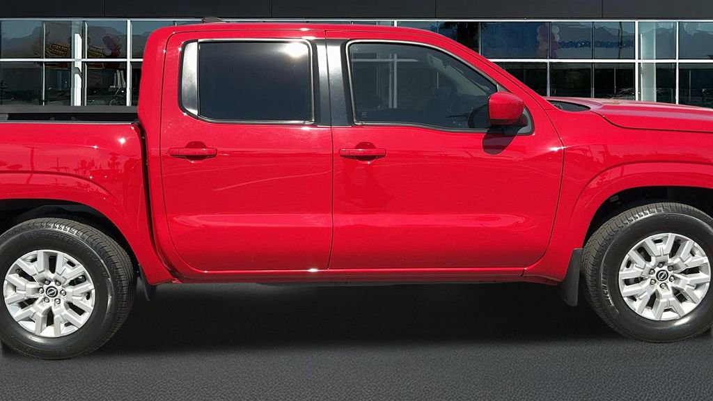 Used 2023 Nissan Frontier SV w/ Tow Package RWD image 9