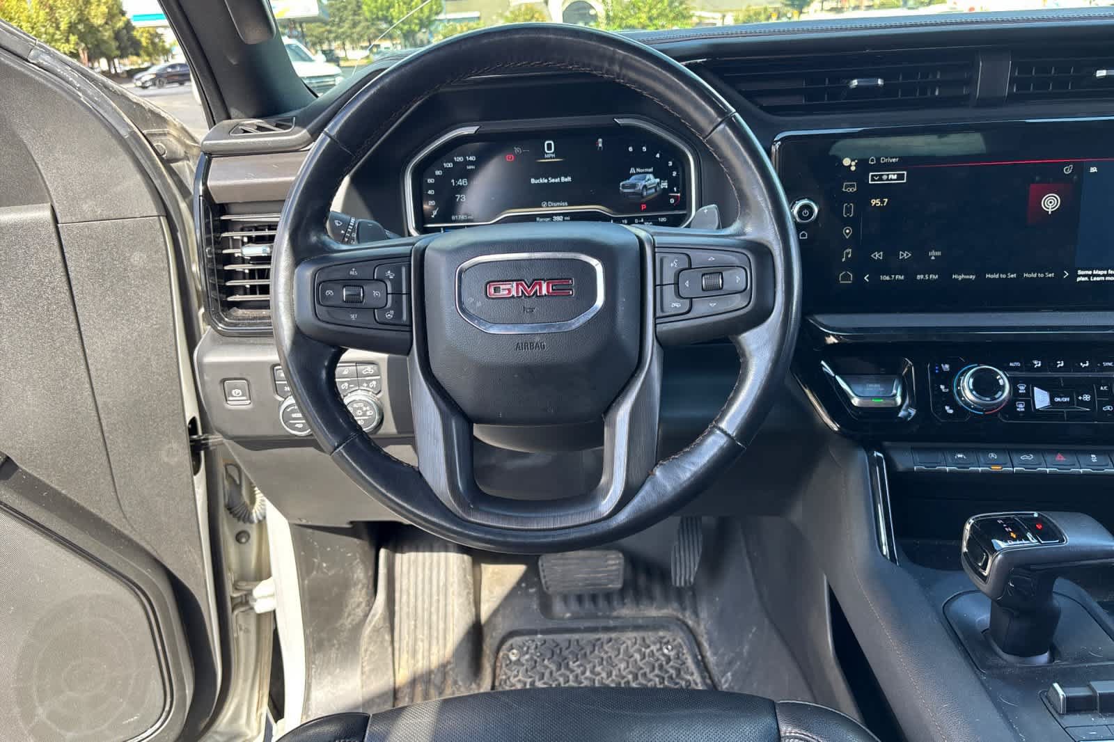 Used 2022 GMC Sierra 1500 AT4 AWD/4WD image 15