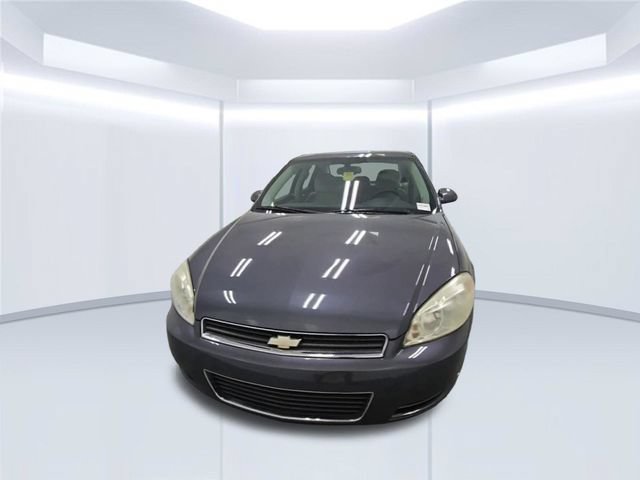 Used 2010 Chevrolet Impala LS FWD image 3
