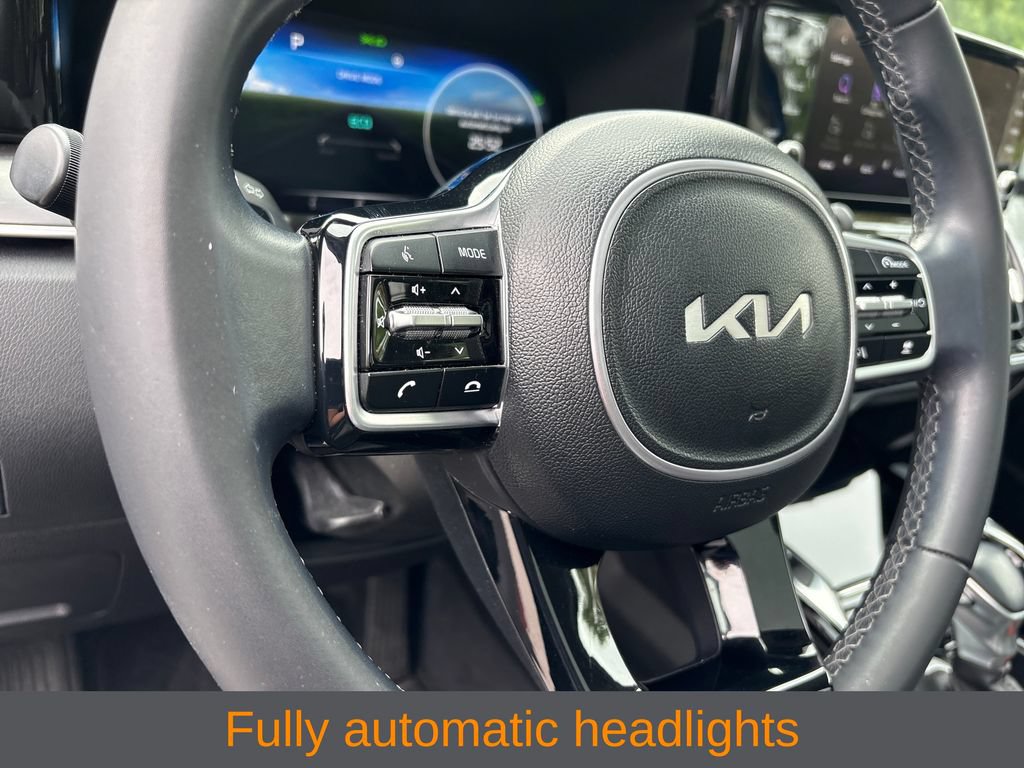 Used 2023 Kia Sorento SX FWD image 12