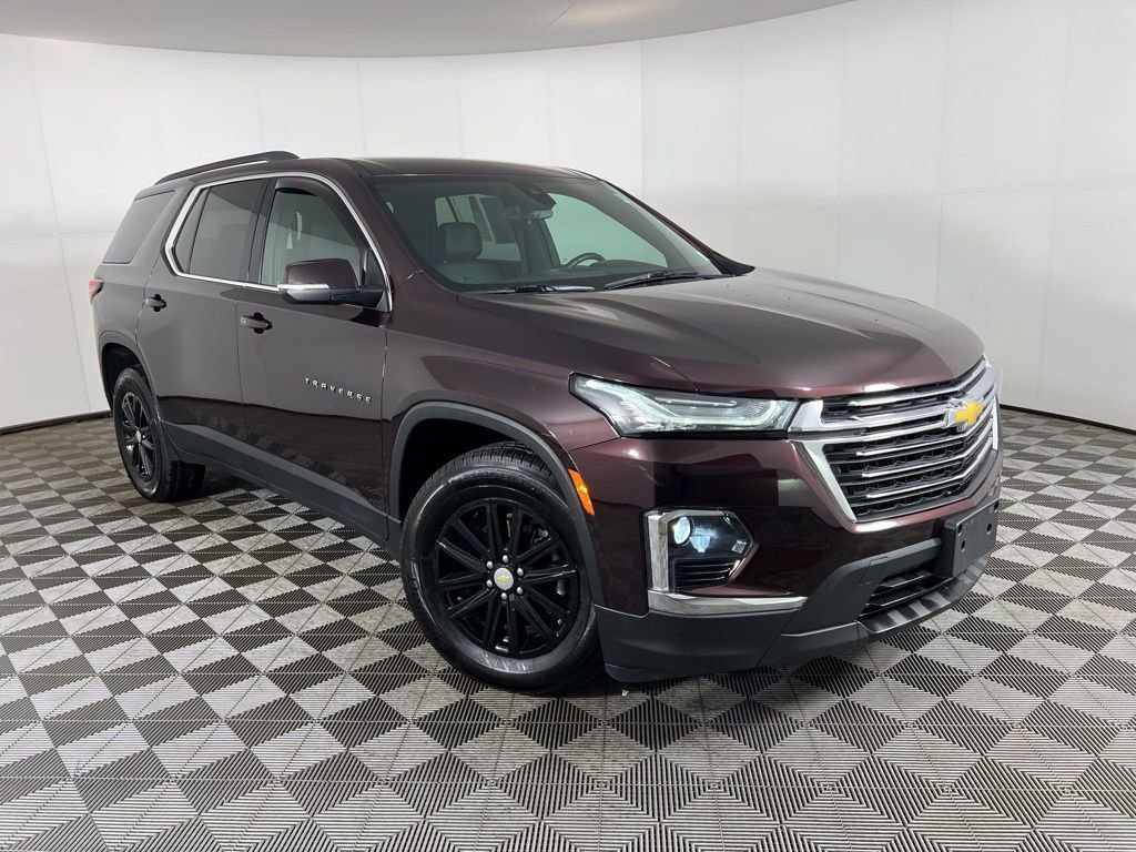 Used 2023 Chevrolet Traverse LT w/ LPO, Floor Liner Package AWD/4WD image 31