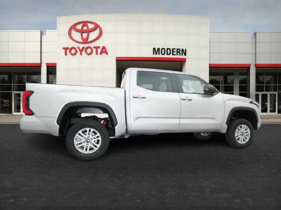 New 2026 Toyota Tundra SR5 w/ SR5 Premium Package AWD/4WD image 23