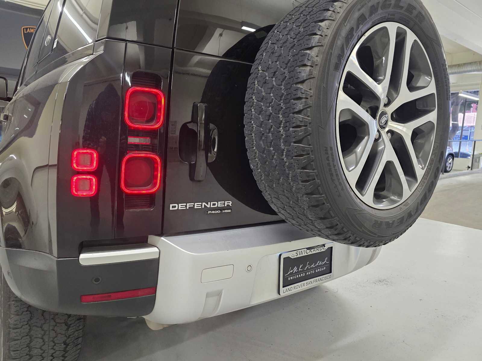 Used 2020 Land Rover Defender 110 HSE image 16