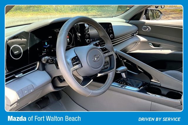 Used 2021 Hyundai Elantra SEL w/ Convenience Package image 14