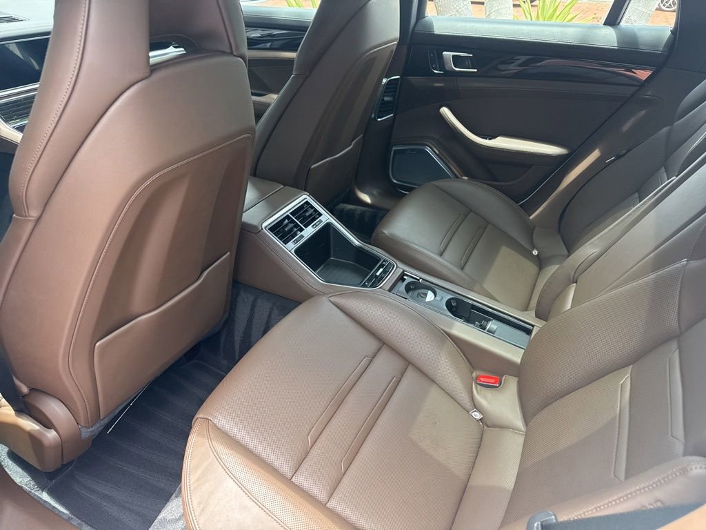 Used 2018 Porsche Panamera 4S AWD/4WD image 5