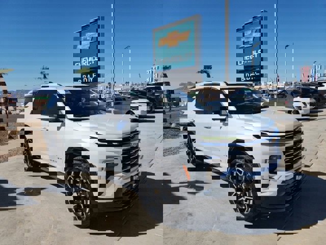 New 2026 Chevrolet Traverse High Country w/ LPO, Floor Liner Package