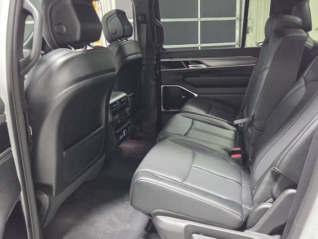 New 2026 Jeep Grand Wagoneer Limited w/ Premium Group II AWD/4WD image 6